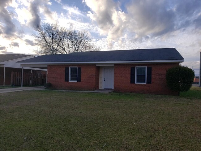 property at 905 Doll St