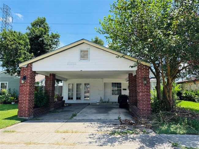property at 331 Terminal St