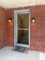 1000 Melrose Ave in Iowa City, IA - Building Photo