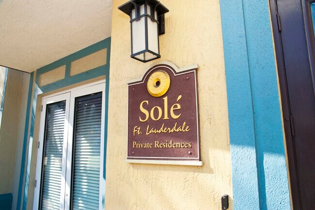 533 NE 3rd Ave, Unit 147 in Fort Lauderdale, FL - Building Photo - Building Photo