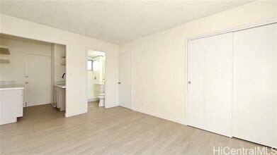 320 ?Ohua Ave in Honolulu, HI - Building Photo - Building Photo