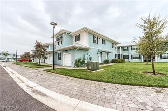 26401 Coco Cay Cir in Bonita Springs, FL - Building Photo - Building Photo