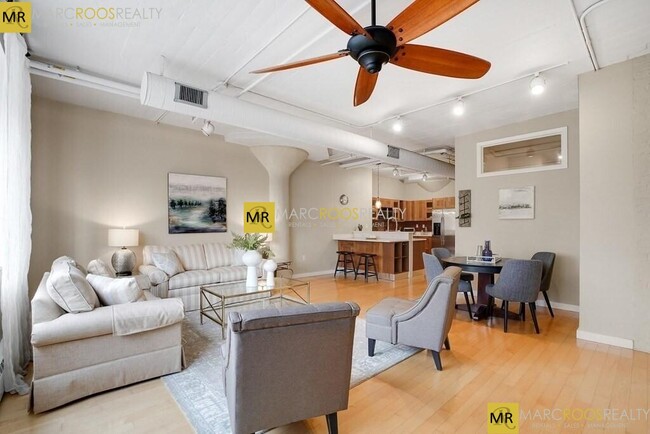 96 South St, Unit 4-3 in Boston, MA - Building Photo - Building Photo