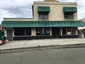 704-710 Ohio St in Vallejo, CA - Foto de edificio - Building Photo