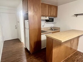 2212 Manchester Ave in Encinitas, CA - Building Photo - Building Photo