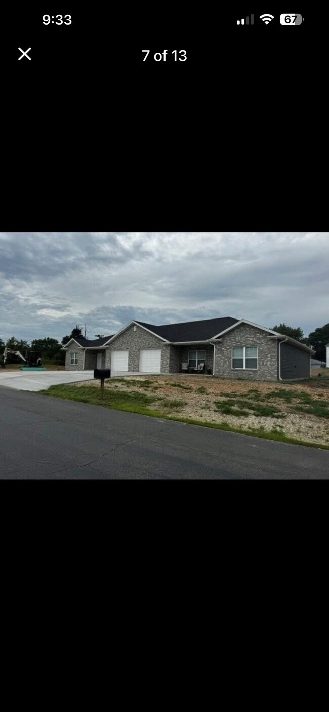 property at 13333 Railroad Ave