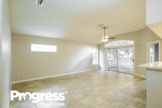 1126 Brookwood Bluff Rd E in Jacksonville, FL - Building Photo - Building Photo