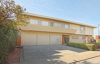 1875 Ogden Dr in Burlingame, CA - Foto de edificio - Building Photo