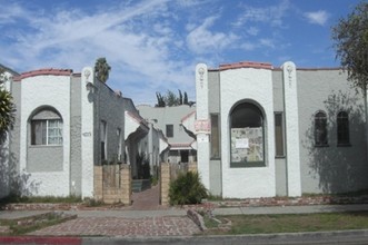 4225 Monroe St in Los Angeles, CA - Building Photo - Building Photo