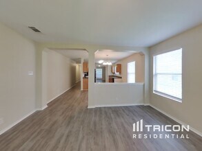 1027 Creek Knoll in San Antonio, TX - Building Photo - Building Photo
