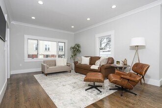 10 Grant St in Somerville, MA - Building Photo - Building Photo