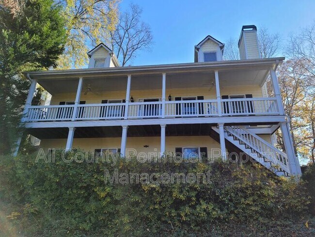 property at 1155 Davis Pl NW