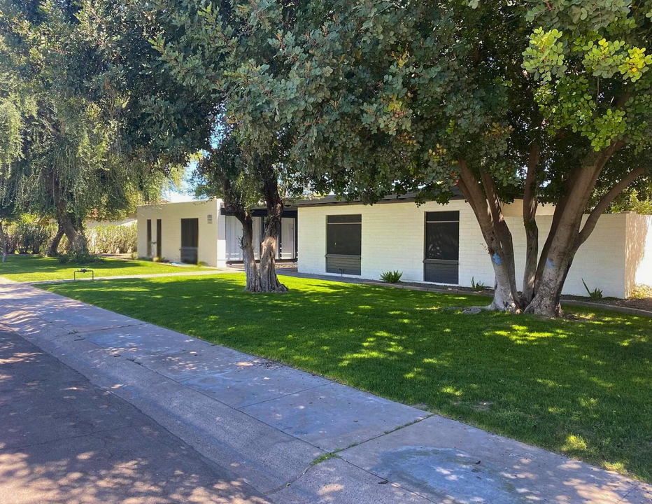 Sky Song in Scottsdale, AZ - Building Photo