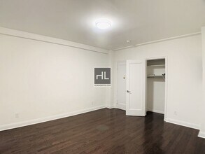 NO FEE One Bed in Midtown East! Won't Stay in New York, NY - Building Photo - Building Photo