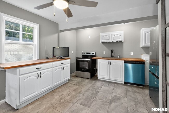 1604 Westwood Ave SW in Atlanta, GA - Building Photo - Building Photo