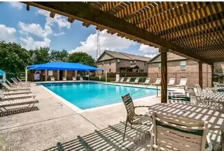 2249 Salado Dr in Lewisville, TX - Building Photo - Building Photo