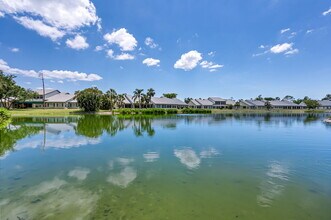 2201 McGregor Park Cir, Unit 2201 McGregor Park Circle in Ft. Myers, FL - Foto de edificio - Building Photo
