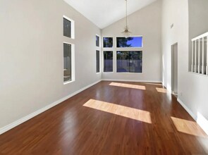 1227 Calle Ultimo in Oceanside, CA - Building Photo - Building Photo