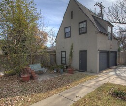 1 E 26th St in Tulsa, OK - Building Photo - Building Photo