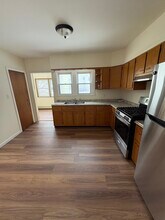 19 Spring St in South River, NJ - Foto de edificio - Building Photo