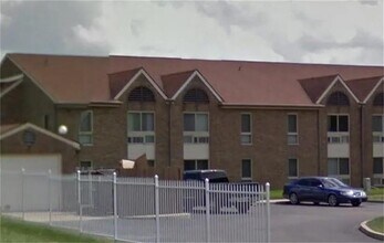 1801 N Broadway St in Indianapolis, IN - Building Photo - Building Photo