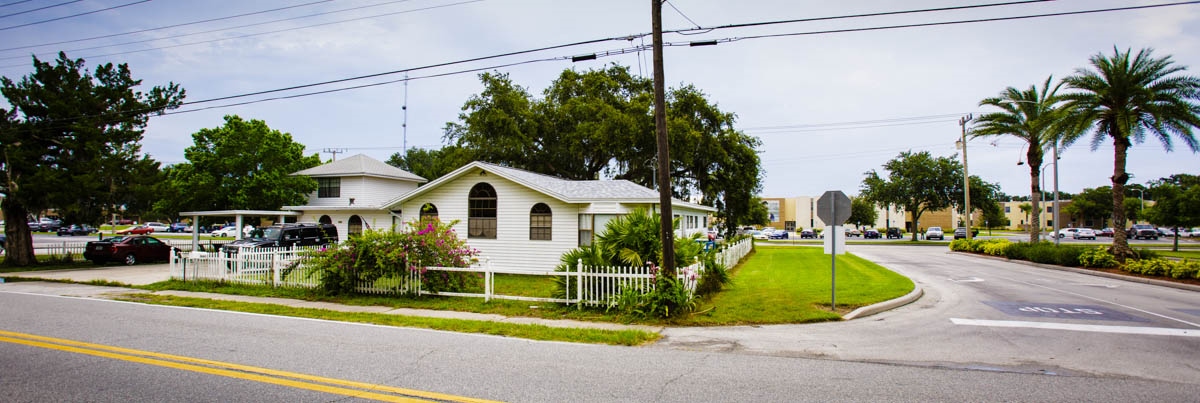 1660 Rosetine St in Cocoa, FL - Foto de edificio