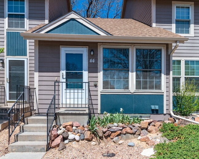 property at 11590 Community Center Dr