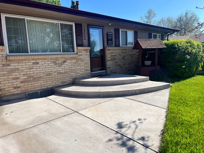 property at 1902 33rd Ave