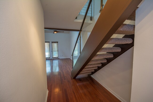 1505 Bridgeway Dr in Austin, TX - Building Photo - Building Photo