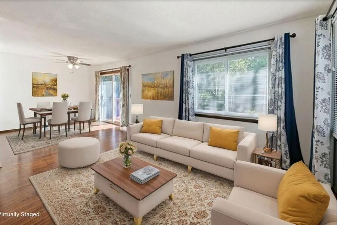 7825 Rimbley Rd in St. Paul, MN - Building Photo