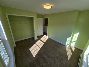 437 Lapan Rd, Unit 101 in St. Albans, VT - Building Photo - Building Photo