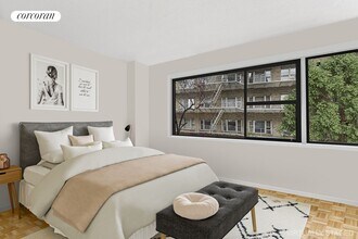 520 E 81st St in New York, NY - Building Photo - Building Photo