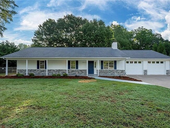 property at 865 Lewisville Vienna Rd