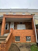 6130 Wheeler St in Philadelphia, PA - Building Photo