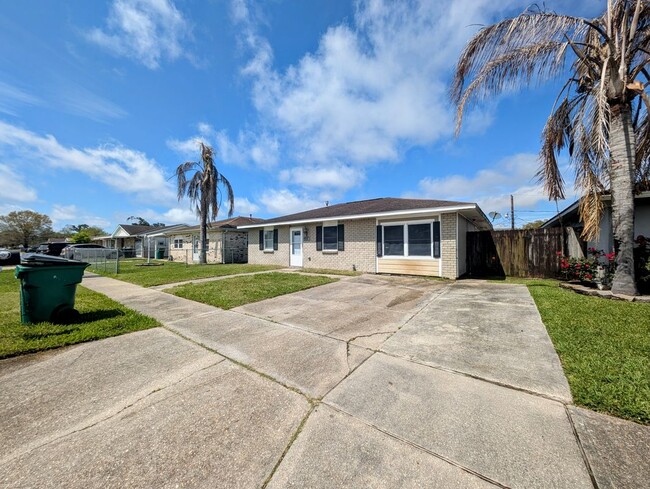 property at 2528 Joy Ann Dr