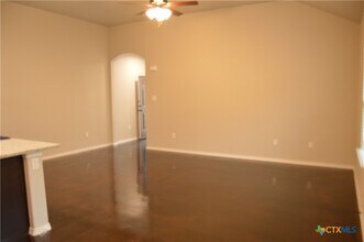 1122 Stanley Wy in Seguin, TX - Building Photo - Building Photo