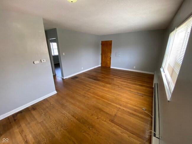4 N Butler Ave in Indianapolis, IN - Building Photo - Building Photo