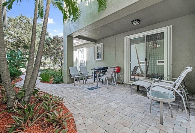 1448 E Bexley Park Dr in Delray Beach, FL - Building Photo - Building Photo