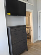 10 Exchange St, Unit 303 in Portland, ME - Building Photo - Building Photo