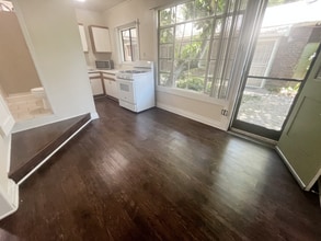 115 E 4th St in Ontario, CA - Building Photo - Building Photo