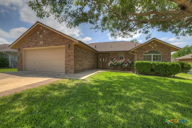 property at 2116 Bentwood Dr