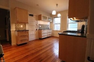 107 Oxford St, Unit 2 in Cambridge, MA - Building Photo - Building Photo