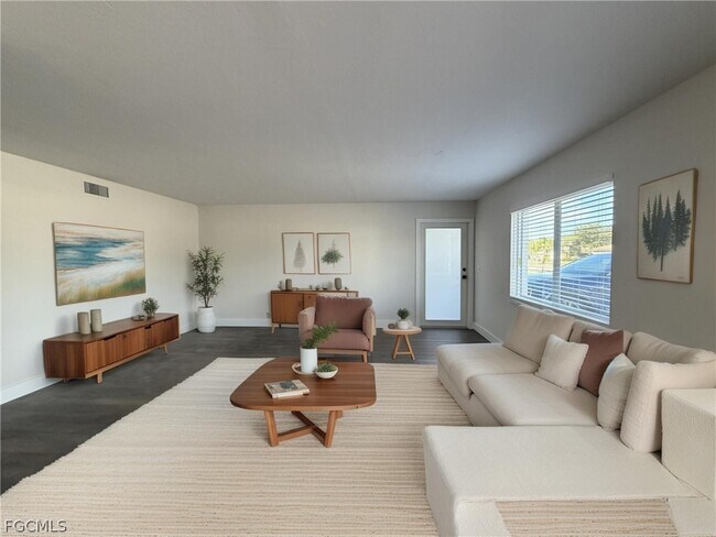 property at 1248 SE 7th St