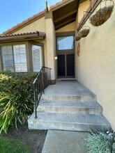 12467 Golden Eye Ln in Poway, CA - Foto de edificio - Building Photo