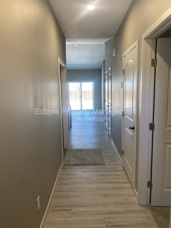 511 Crestone Ave in Alamosa, CO - Building Photo - Building Photo