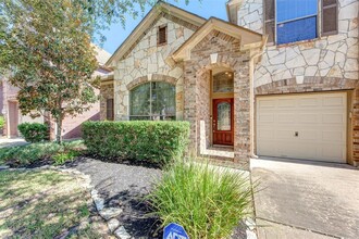 9710 Summit Bend Ln in Katy, TX - Building Photo - Building Photo