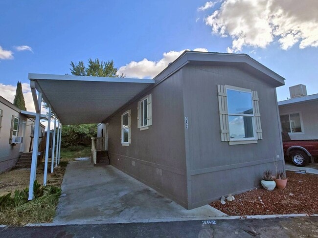 362 Petrol Rd in Bakersfield, CA - Building Photo - Building Photo
