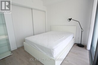 57 St Joseph St in Toronto, ON - Building Photo - Building Photo
