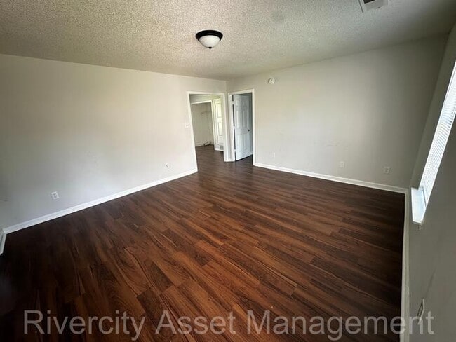 2504 Labonte Dr in Memphis, TN - Building Photo - Building Photo