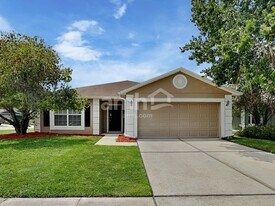 2705 Bullion Loop in Sanford, FL - Building Photo